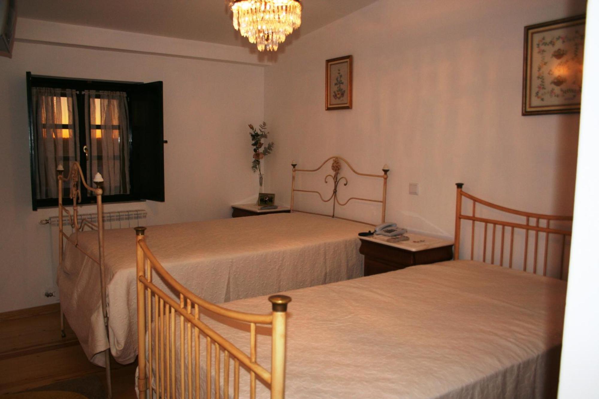 Quinta De La Barandica Guest House Miranda do Douro Bagian luar foto