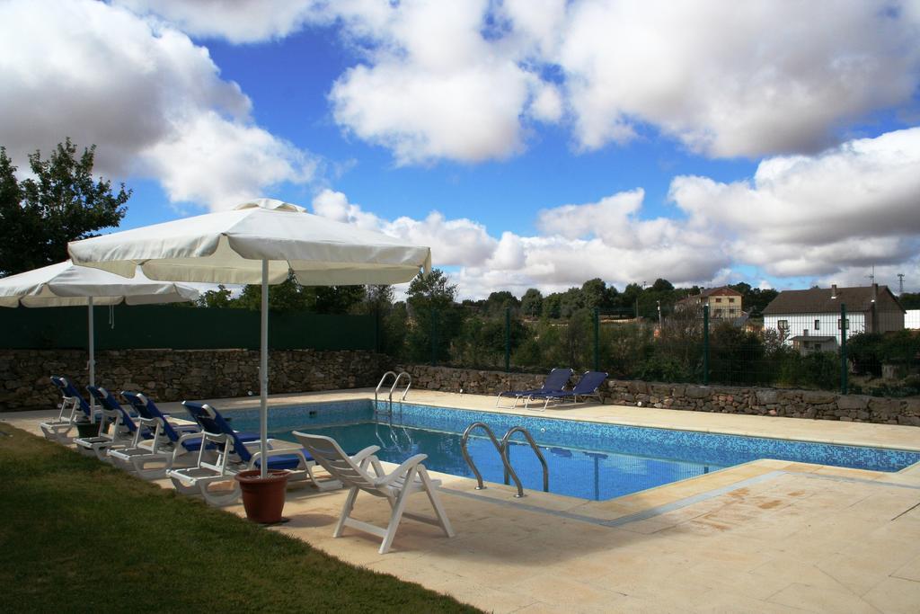 Quinta De La Barandica Guest House Miranda do Douro Bagian luar foto